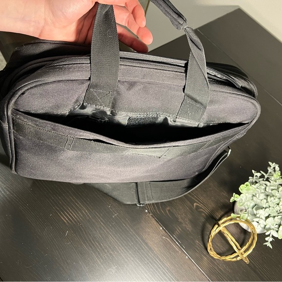 Laptop Messenger Bag- multipurpose - Picture 3 of 6